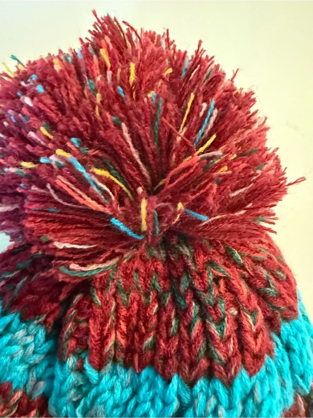 Adult Multicolor Knit Pom Hat and Neck Warmer Set - Red Striped NWOT